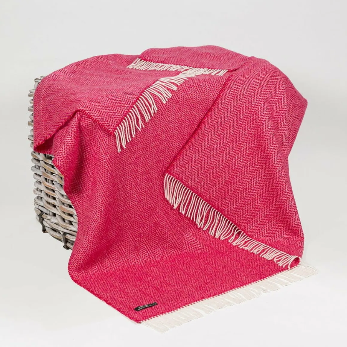 John Hanly Cashmere Blend Throw , Raspberry Pink