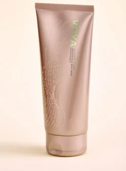 VOYA Squeaky Clean - Invigorating Body Wash